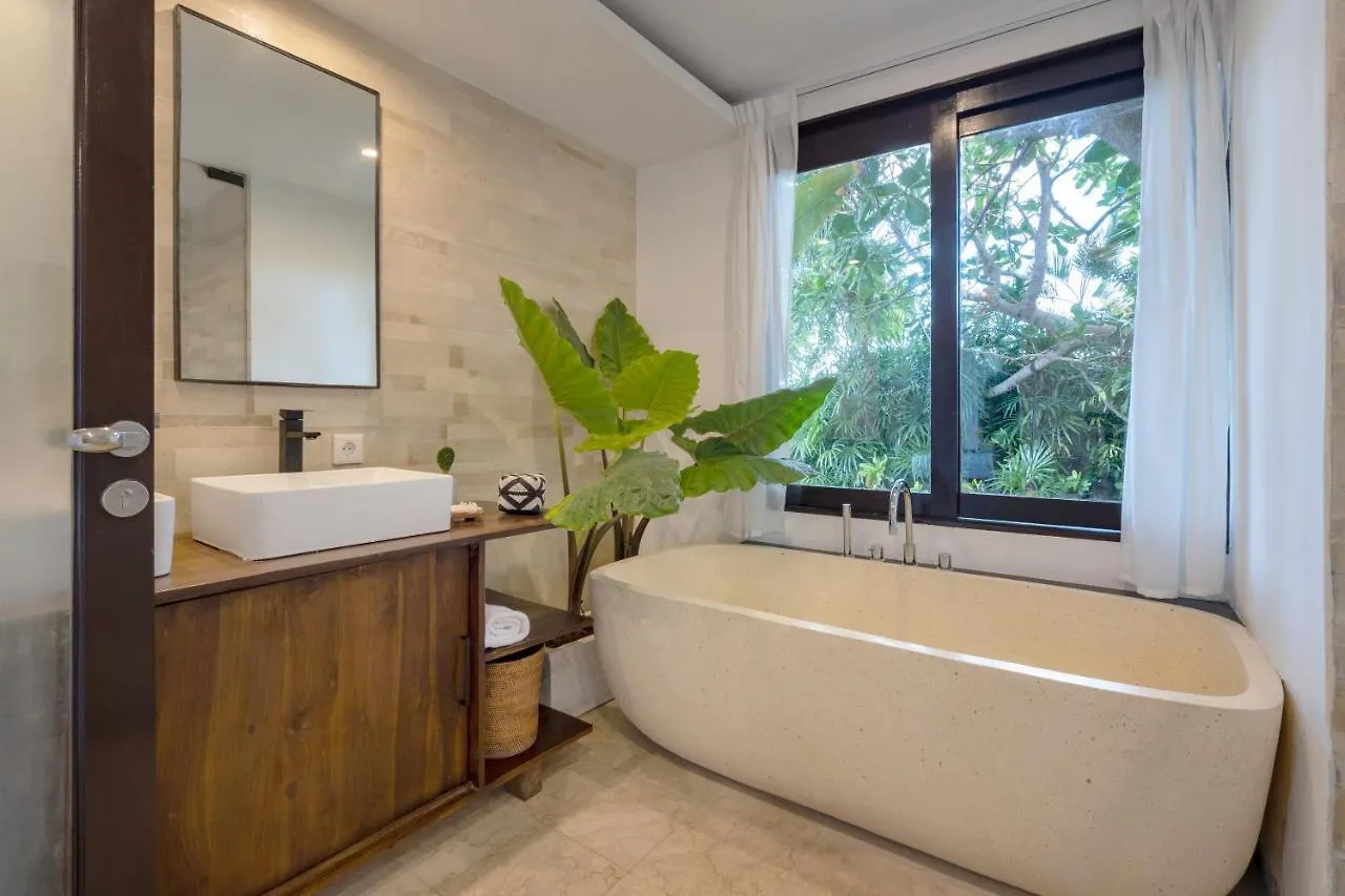 Charming 4-Bedroom Villa - Melasti Beach Ungasan   Ungasan (Bali)