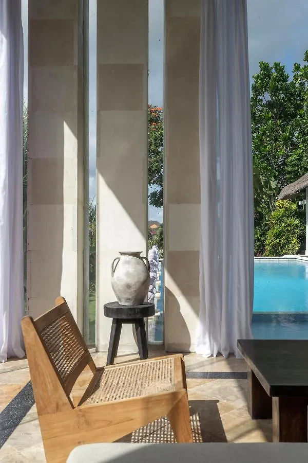 Charming 4-Bedroom Villa - Melasti Beach Ungasan
