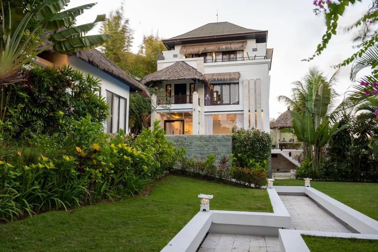 Charming 4-Bedroom Villa - Melasti Beach Ungasan  Ungasan (Bali)